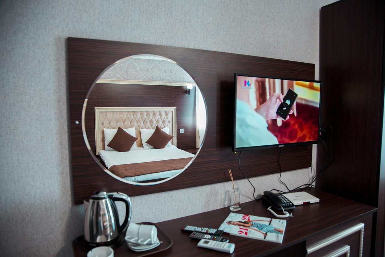 Akvilon Hotel Baku Exterior photo